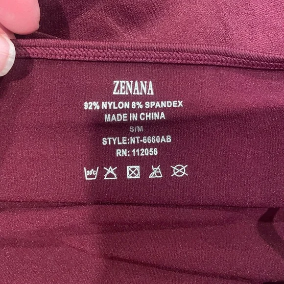 Zenana dark burgundy crisscross tank - Picture 2 of 2